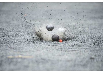 Boule de pétanque -  