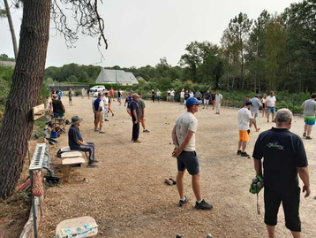Terrain de pétanque du club Bellifontains pétanque Ploemel - Ploemel