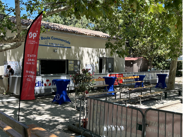 Terrain de pétanque du club La boule commerciale - Saint-Martin-de-Crau