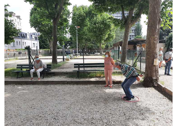 Boule de pétanque -  