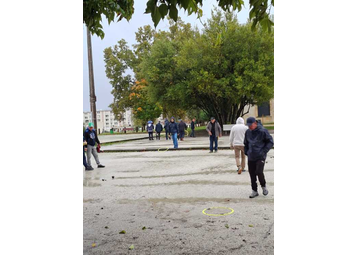 Boule de pétanque -  