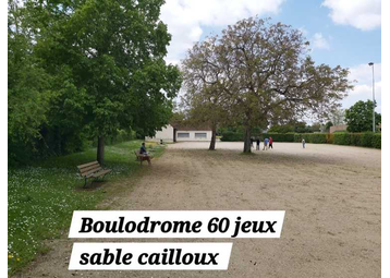 Boule de pétanque -  