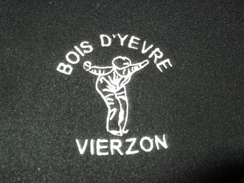 Logo du club de pétanque Bois d'Yevre Pétanque  - club à Vierzon - 18100