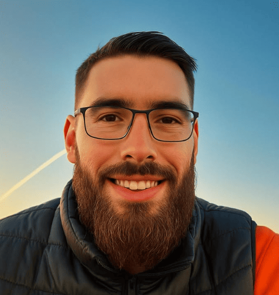 Joueur de pétanque Johny EZELOT, licencié au club PETANQUE BOESCHEPOISE